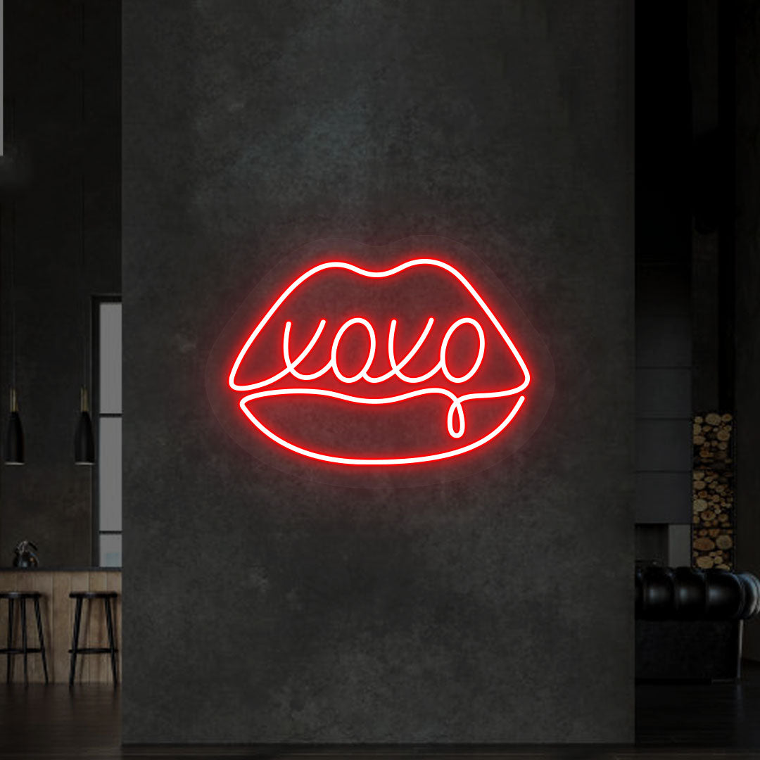 Xoxo With Lips Neon Sign | Red