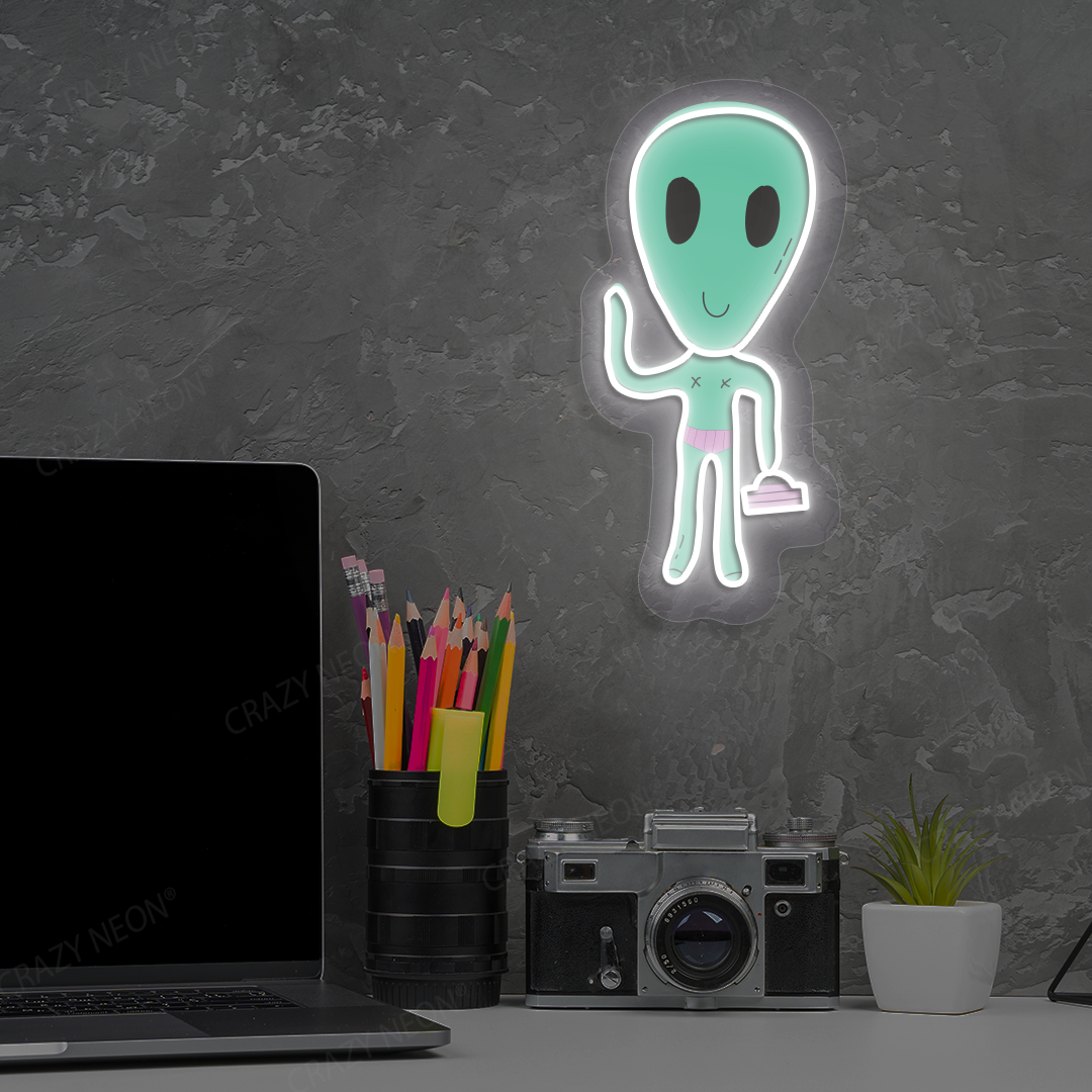 Alien Buddy Neon Artwork | Warmwhite