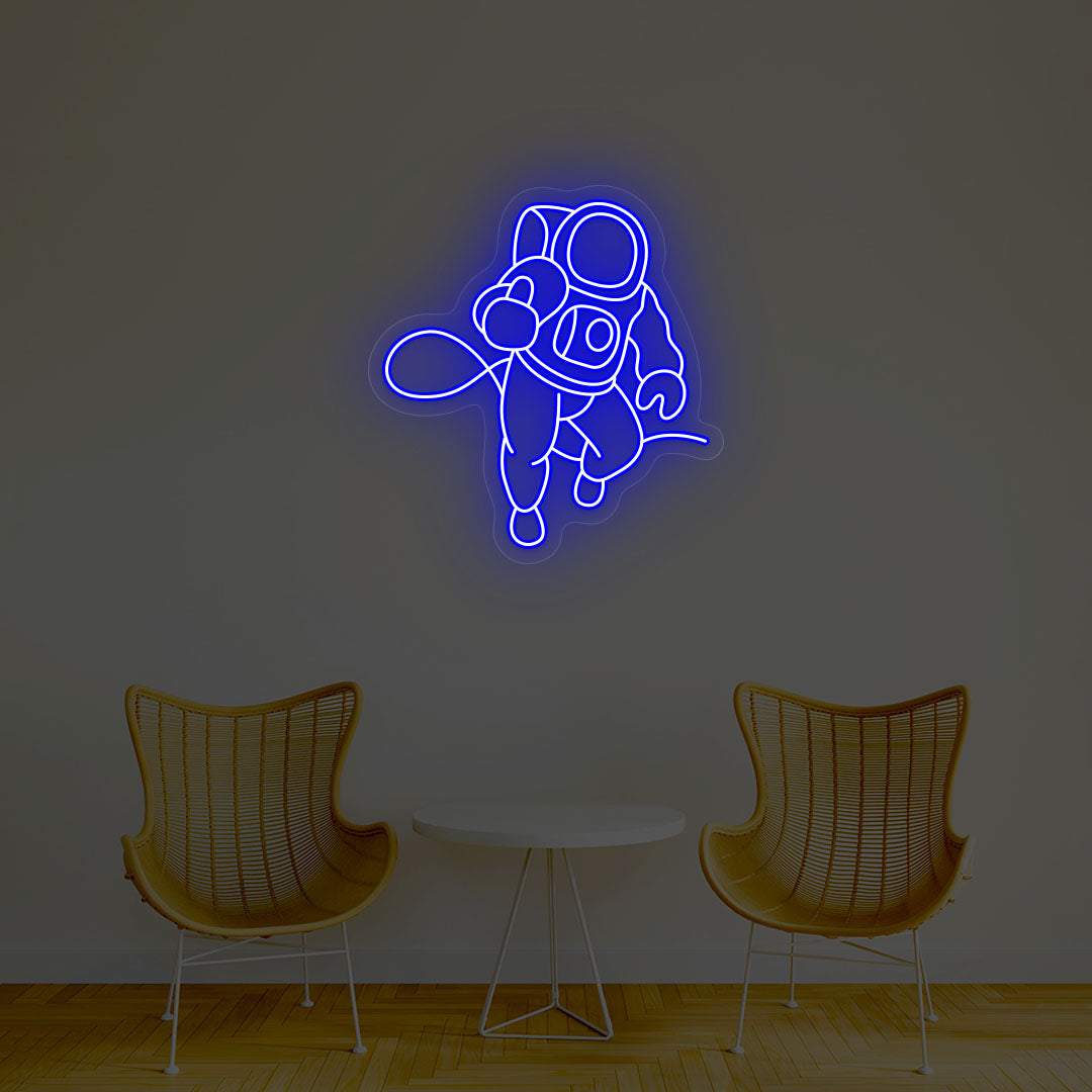 Astronaut Neon Sign | CNUS000003