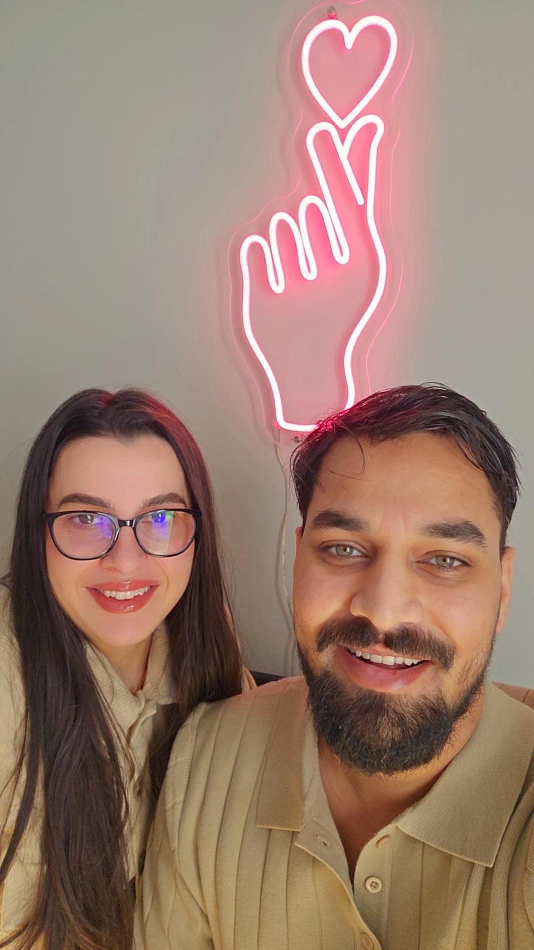 Heart On Fingers Love Neon Sign