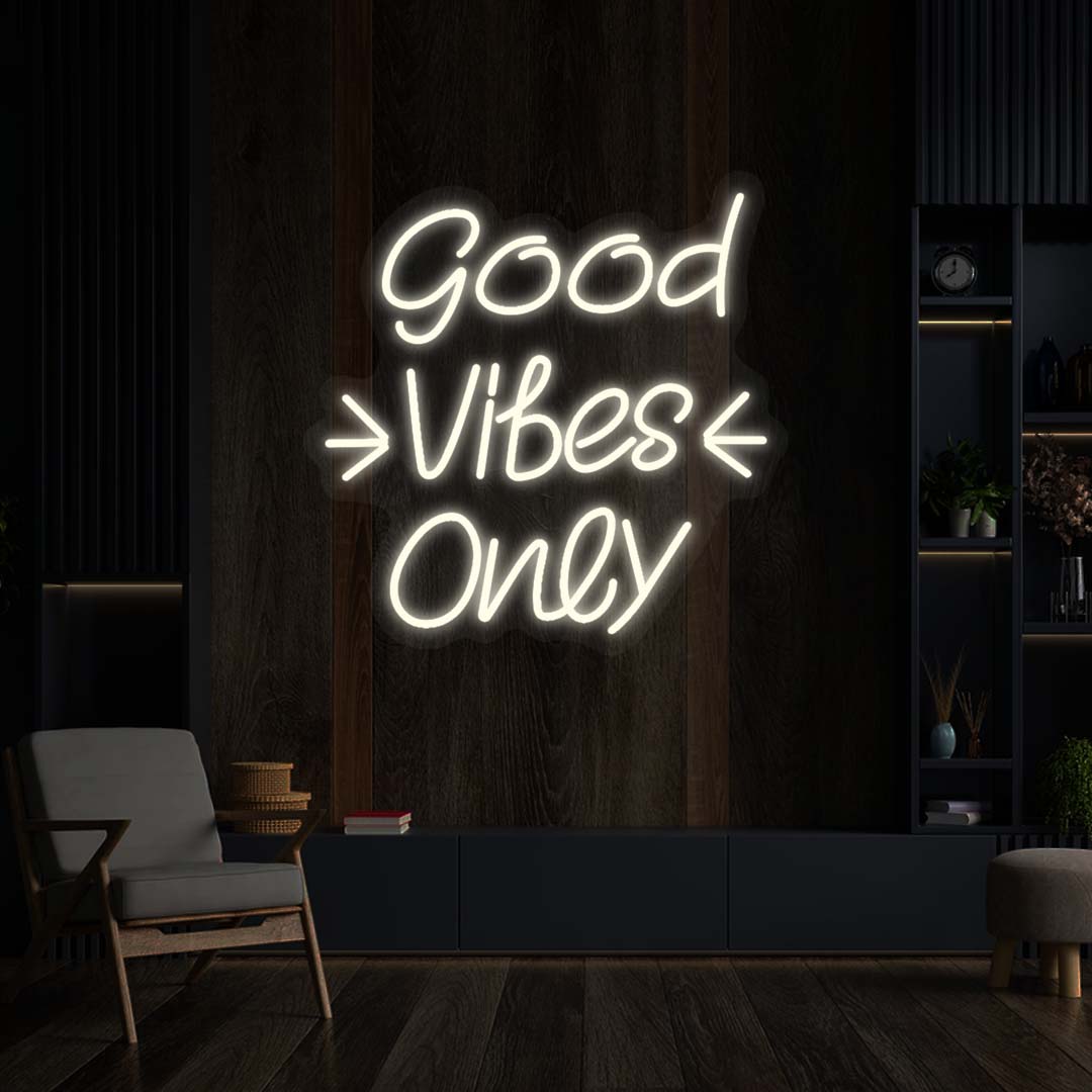 Good Vibes Only Neon Sign | Warmwhite