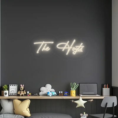 CN Name Neon: The Hoyts