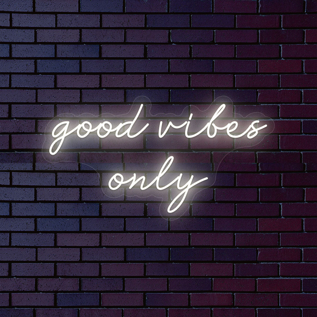 Good Vibes Only Neon Sign | CNUS000018 | Warmwhite