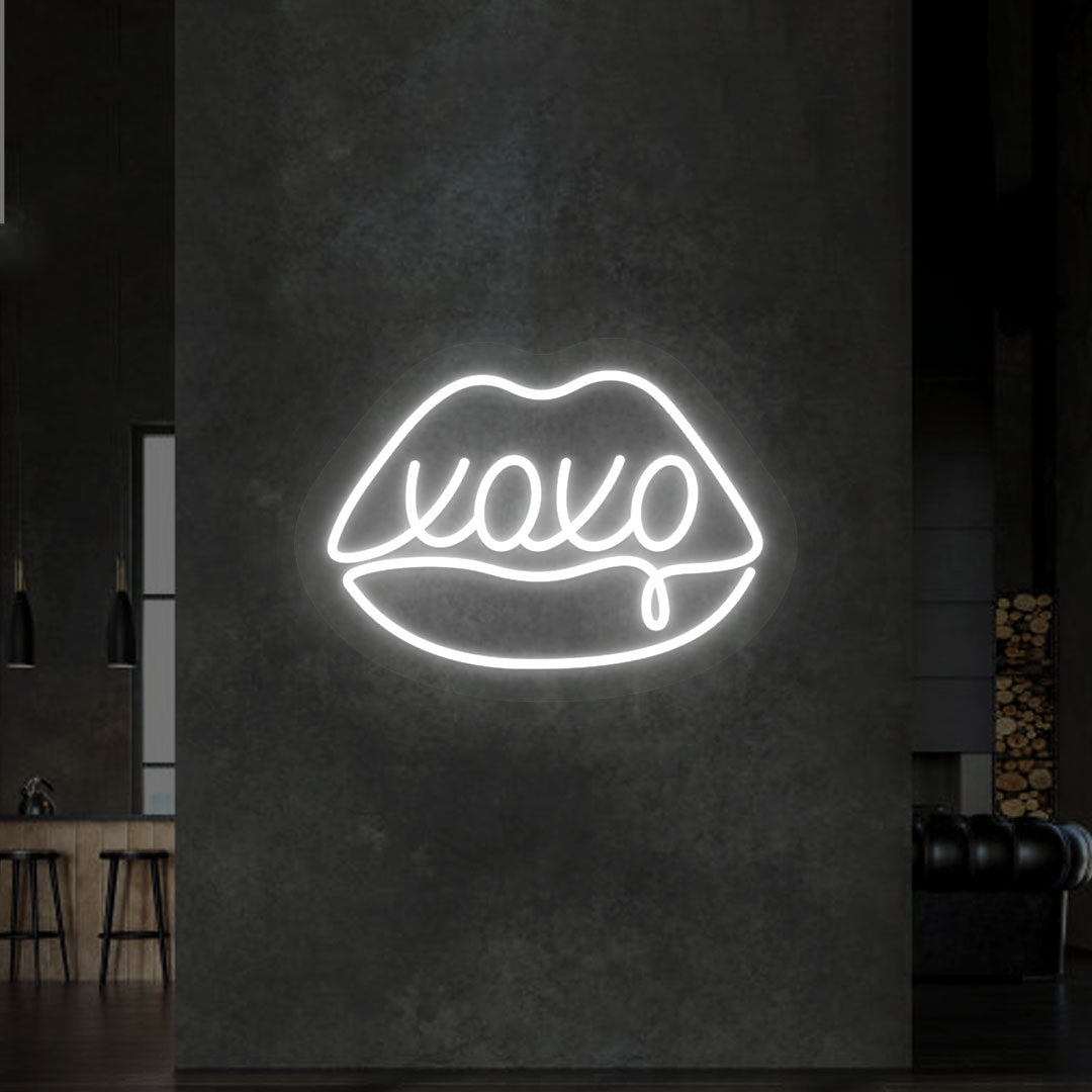 Xoxo With Lips Neon Sign