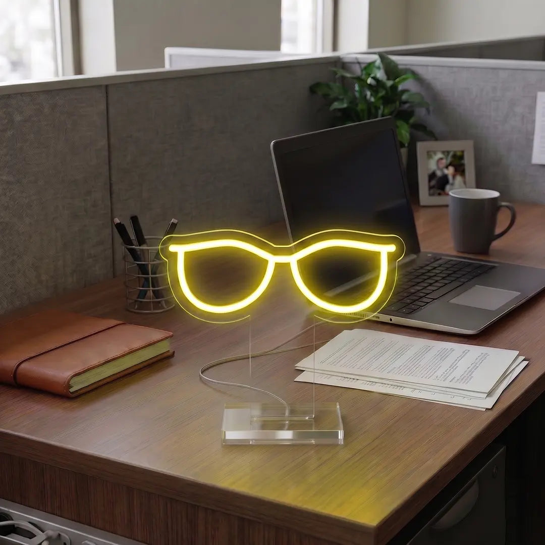 Retro Sunglasses Mini Neon Sign in Yellow color