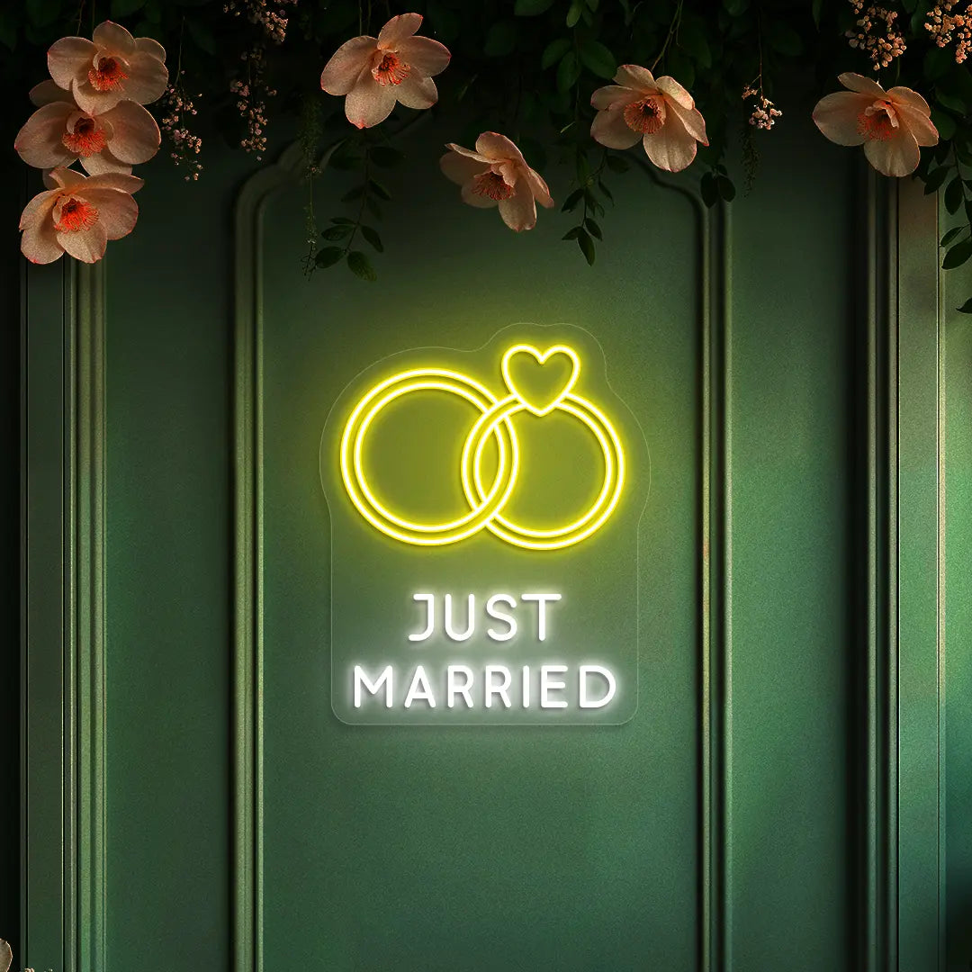 Just Married Rings Wedding Neon Sign in Yellow color
