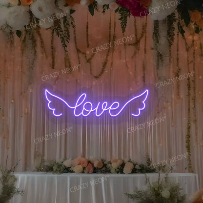 Love Neon Sign | CNUS000180