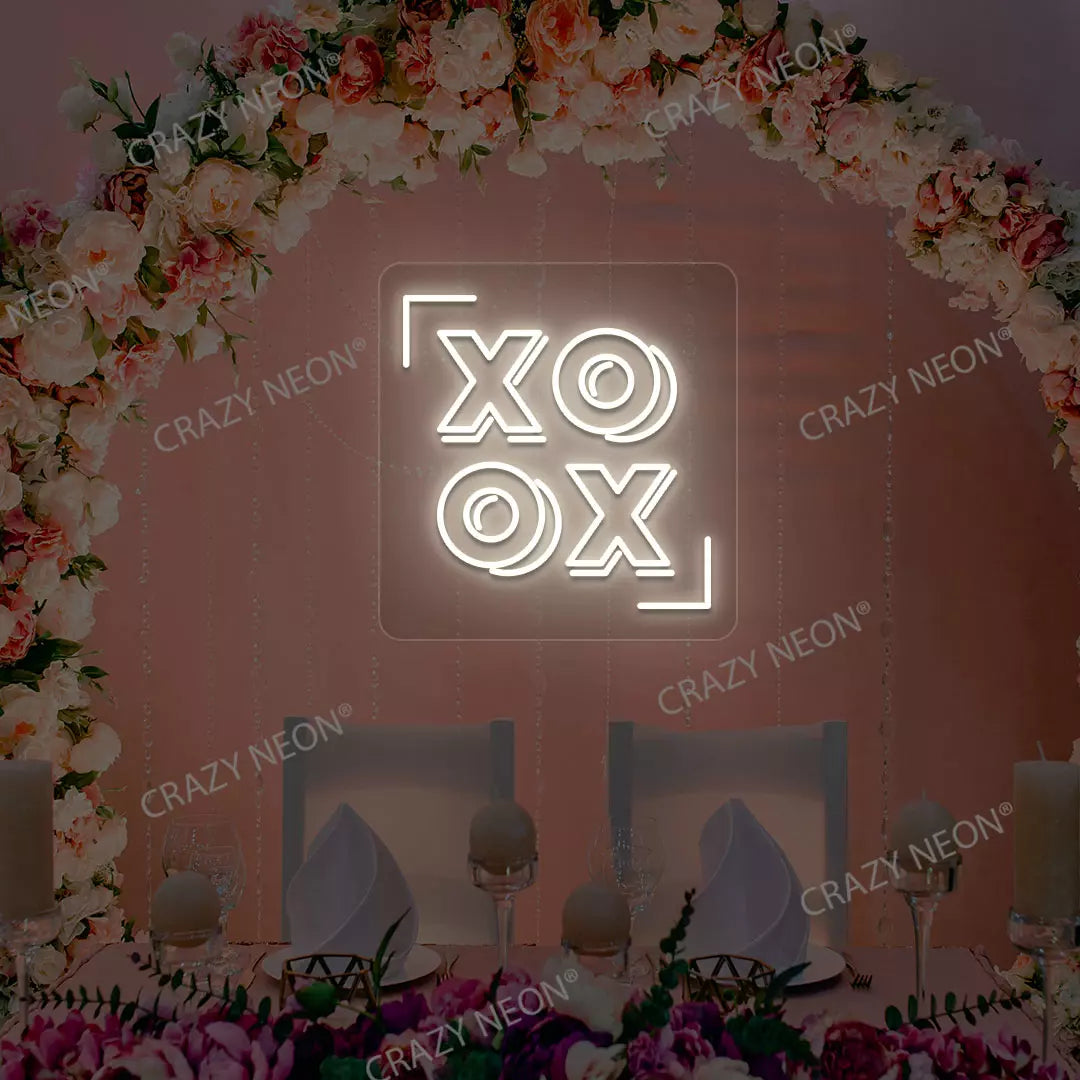 Xoxo Neon Sign | CNUS000170