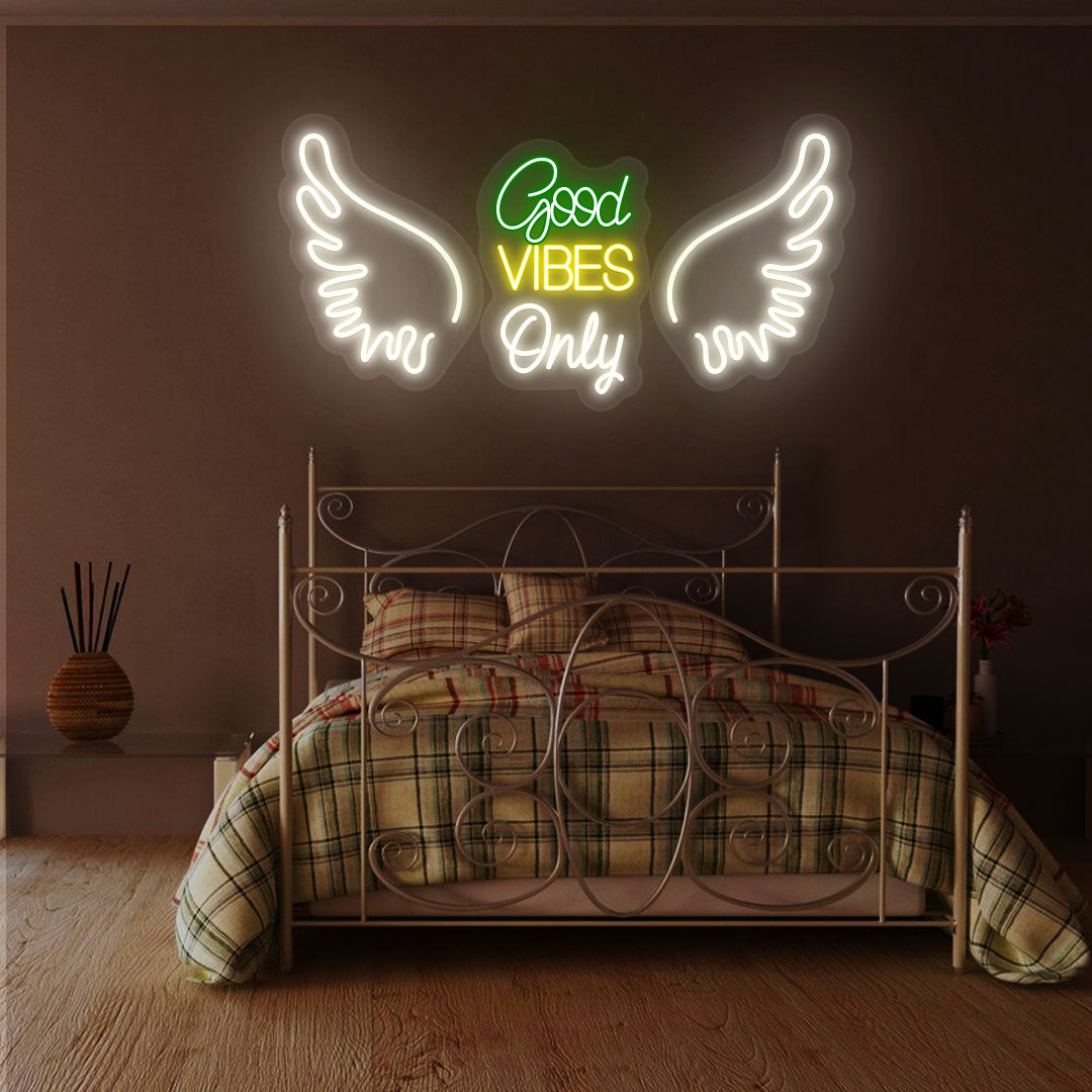 Good Vibes Only Neon Sign | CNUS000271