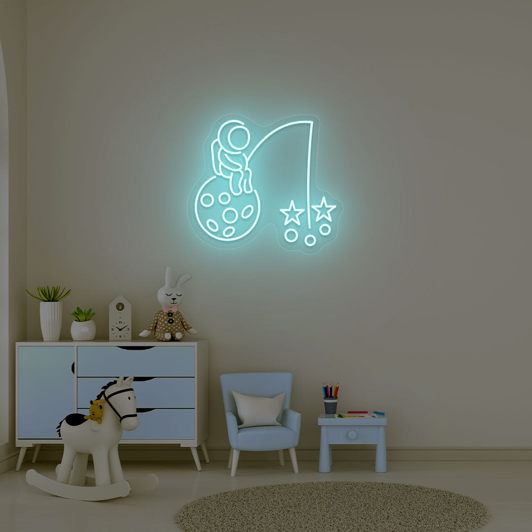 Astronaut Neon Sign | CNUS000172 - Iceblue